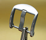 Screw-in thumbnail buckle, brushed