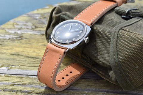 Naturo custom leather watch strap on PAM 249 California Dial watch